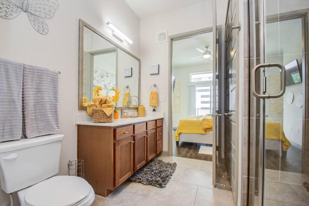 Luxury Living Downtown Houston Kingbed. Διαμέρισμα Εξωτερικό φωτογραφία
